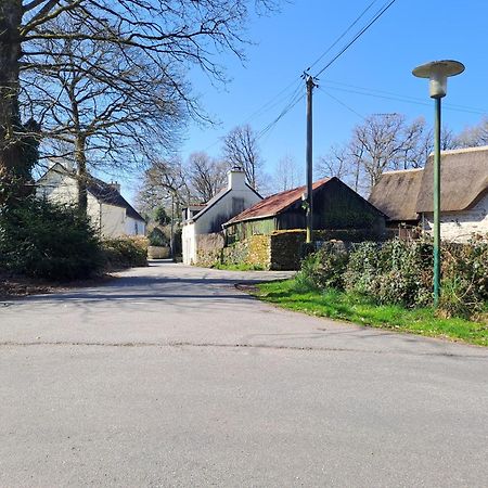 Penty La Houssaye Villa Pontivy Eksteriør bilde